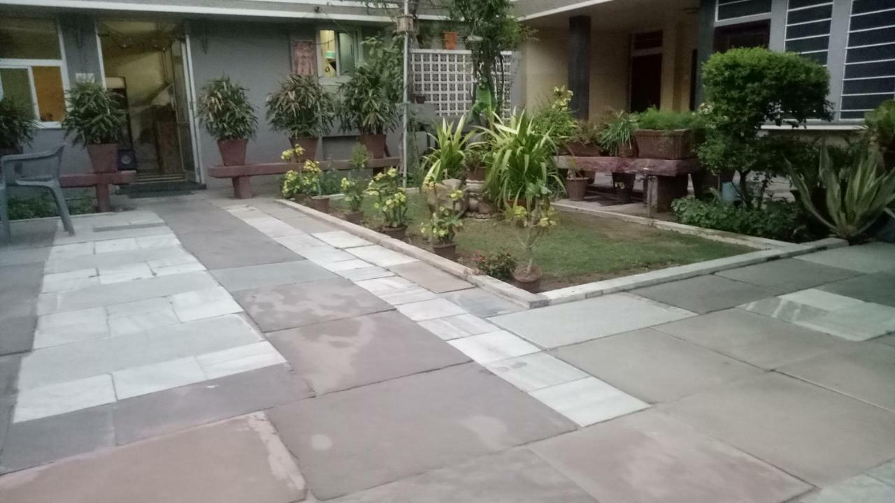 Rajdhani Hotel Jaipur Exterior photo